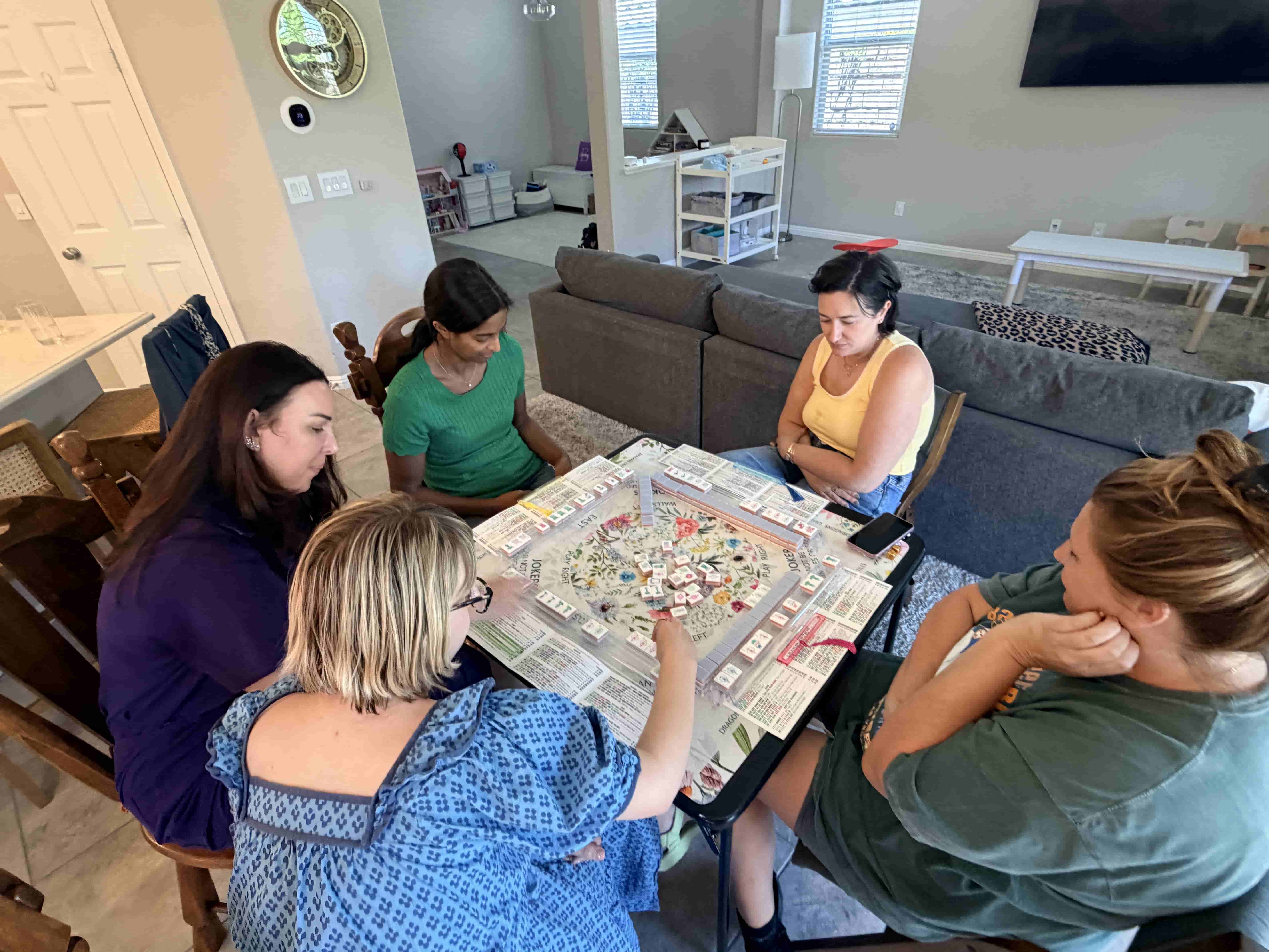 Vegas Mahjong lesson in progress